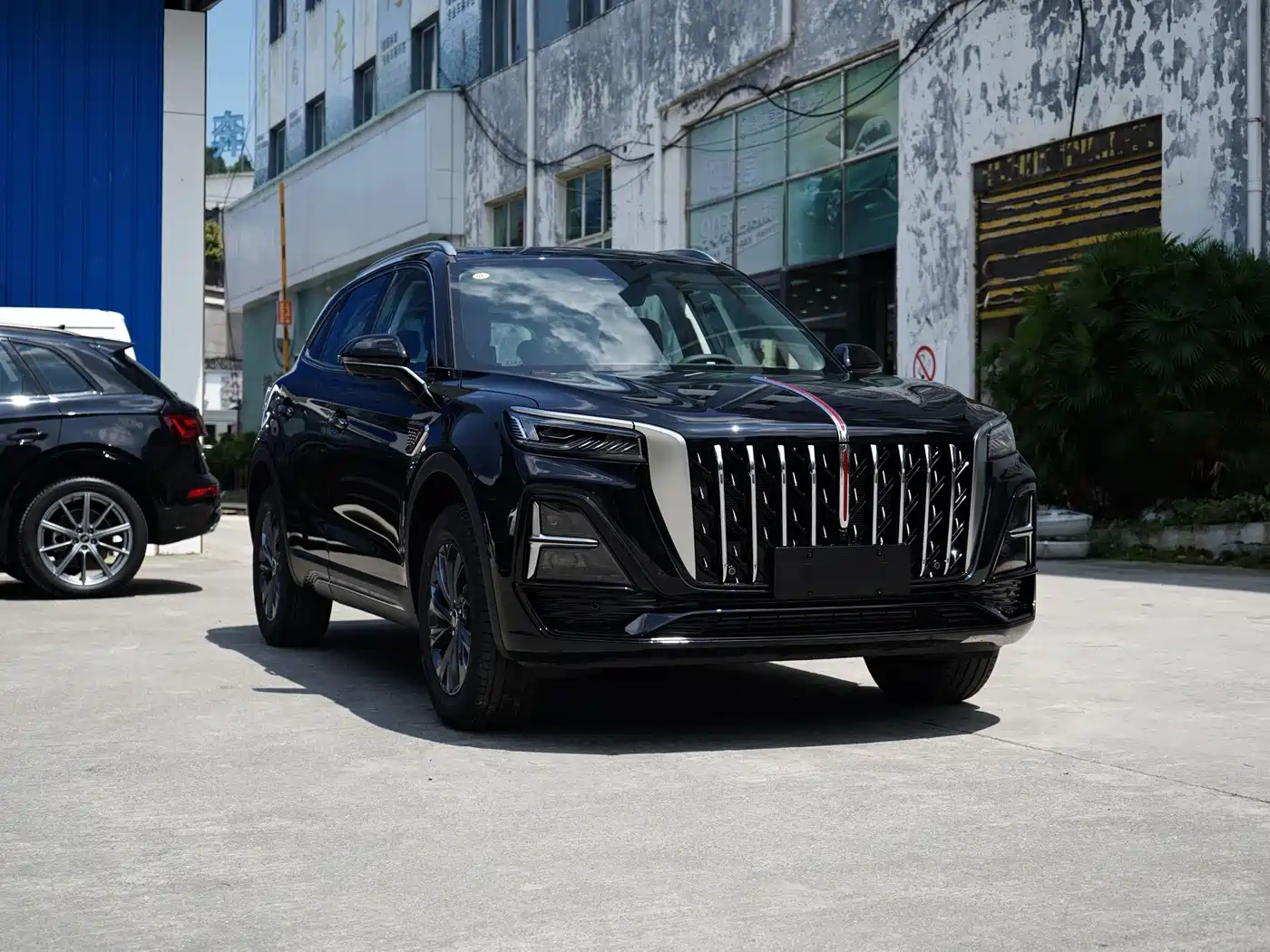 Hongqi HS5 2025 2025 2.0T 2WD Qixiang Pro