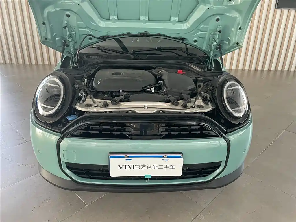MINI MINI 2025 2025 1.5T COOPER Classic
