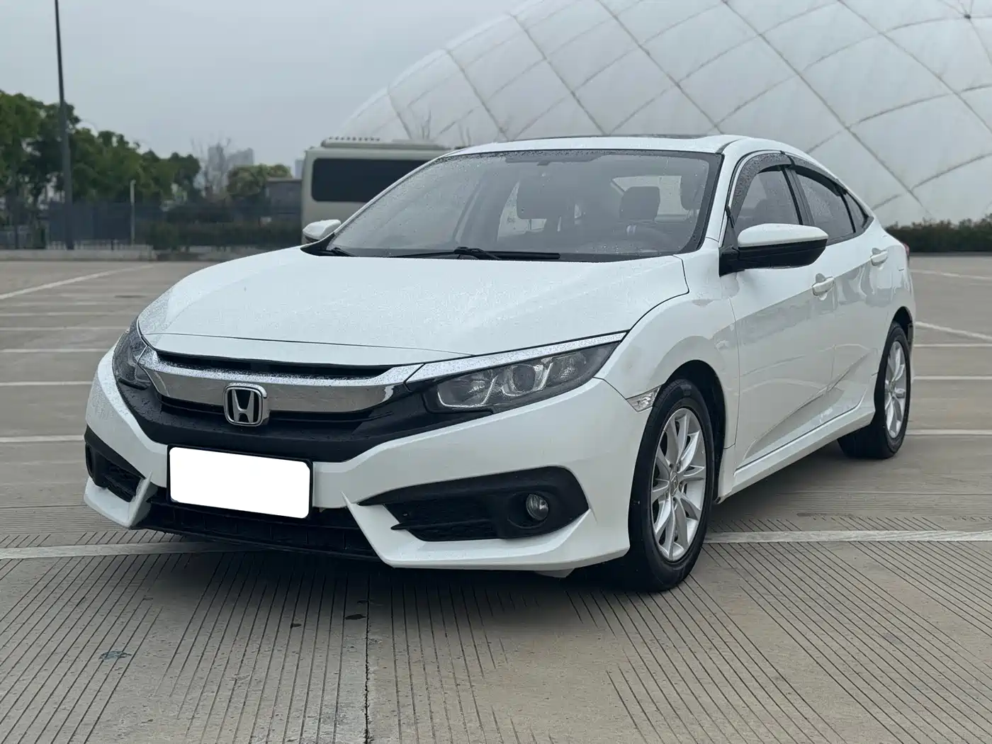 Фото 1 - Honda Civic