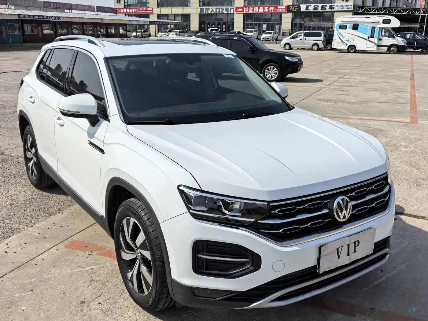 Volkswagen Tayron 2020 330TSI 2WD Luxury Smart Edition фото 3