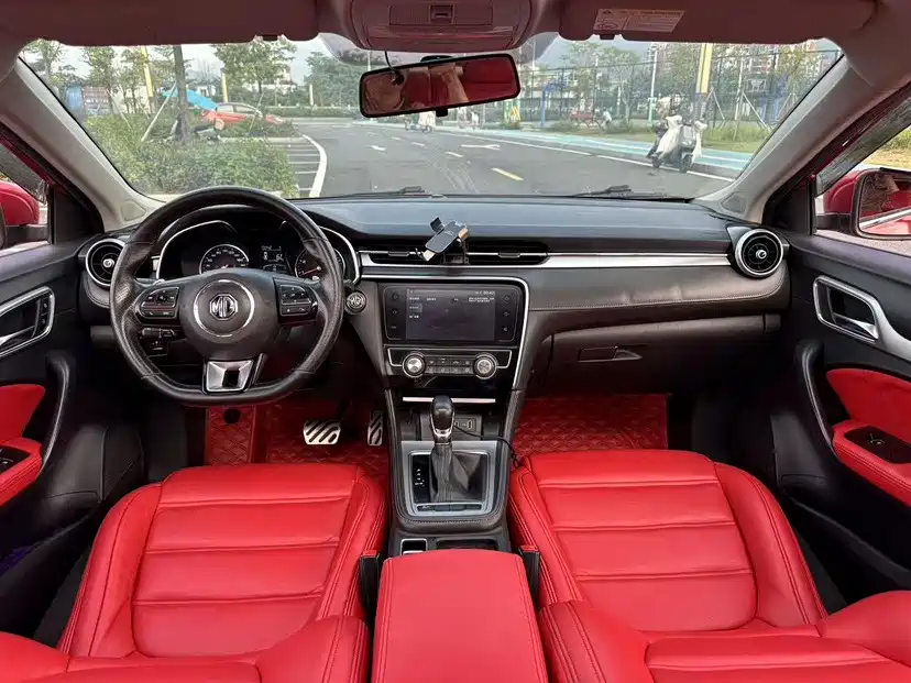 MG MG6 2018 2017 20T Automatic Luxury Smart Connect Version (China V)