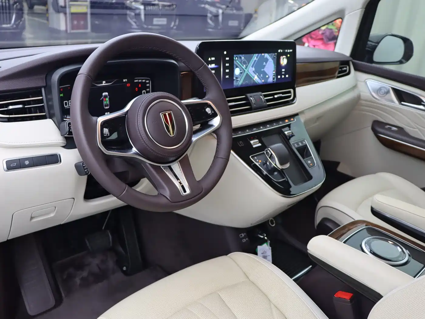 Hongqi HQ9 2025 2023 2.0T Smart Connect Flagship