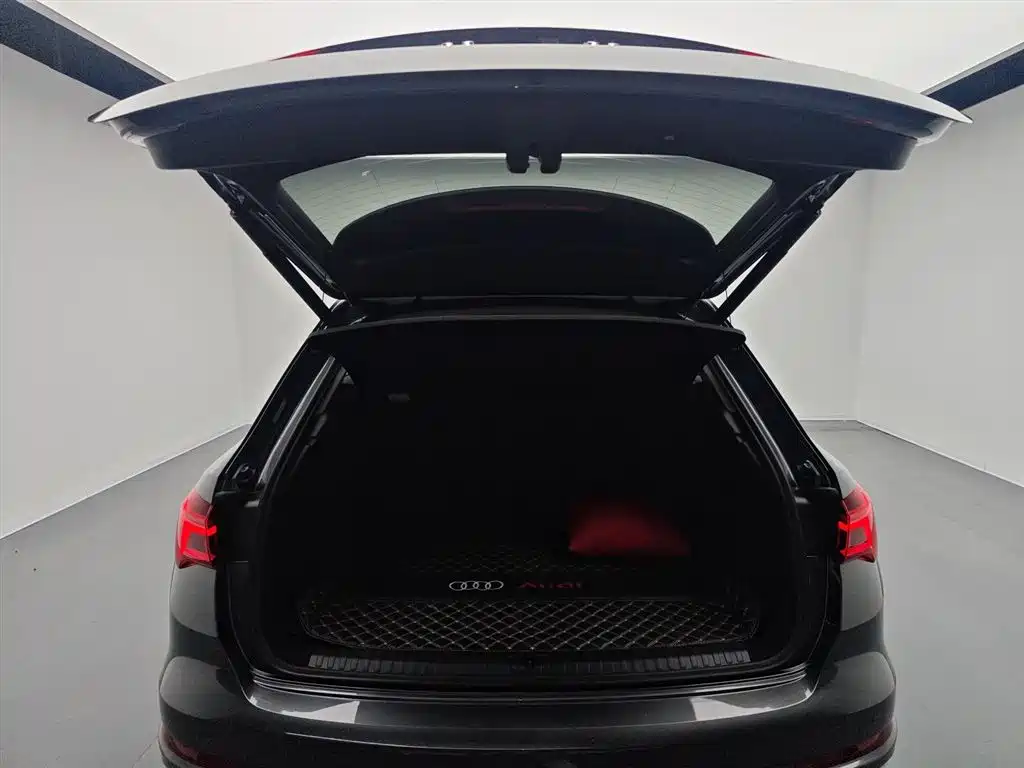 Audi Q3 2019 35 TFSI Progressive Sport фото 15