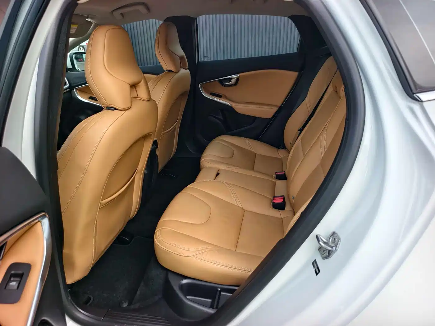 Volvo V40 2018 2018 T3 R-Design Edition