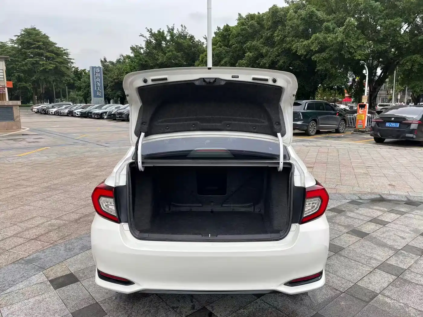 Honda Lingpai 2022 2022 180Turbo CVT Smart Edition