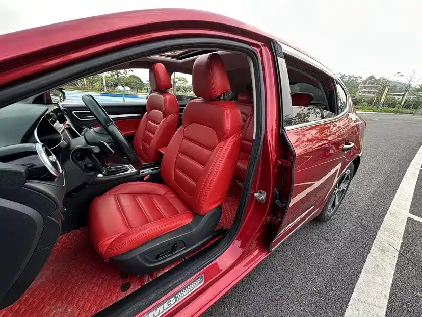 MG MG6 2018 2017 20T Automatic Luxury Smart Connect Version (China V)