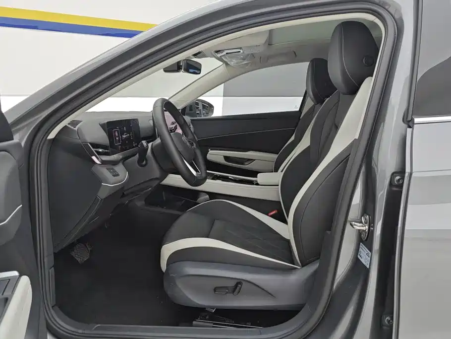 Volkswagen Sagitar, миниатюра 9