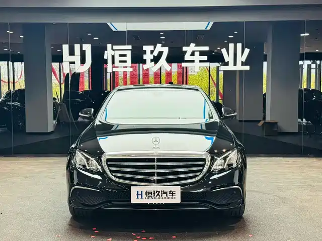 MERCEDES-BENZ E CLASS