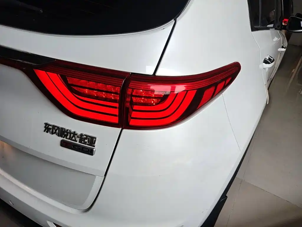 Kia KX5 2016 2016 Model 1.6T Automatic 2WD DLX