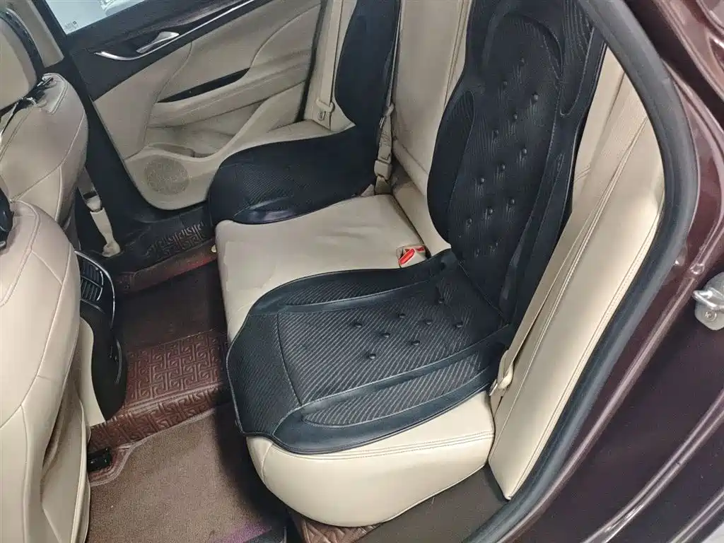 Buick LaCrosse 2016 20T Leading Type фото 17