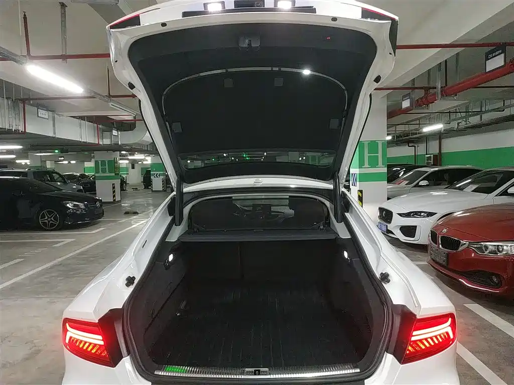 Audi A7 2017 40 TFSI Progressive фото 19