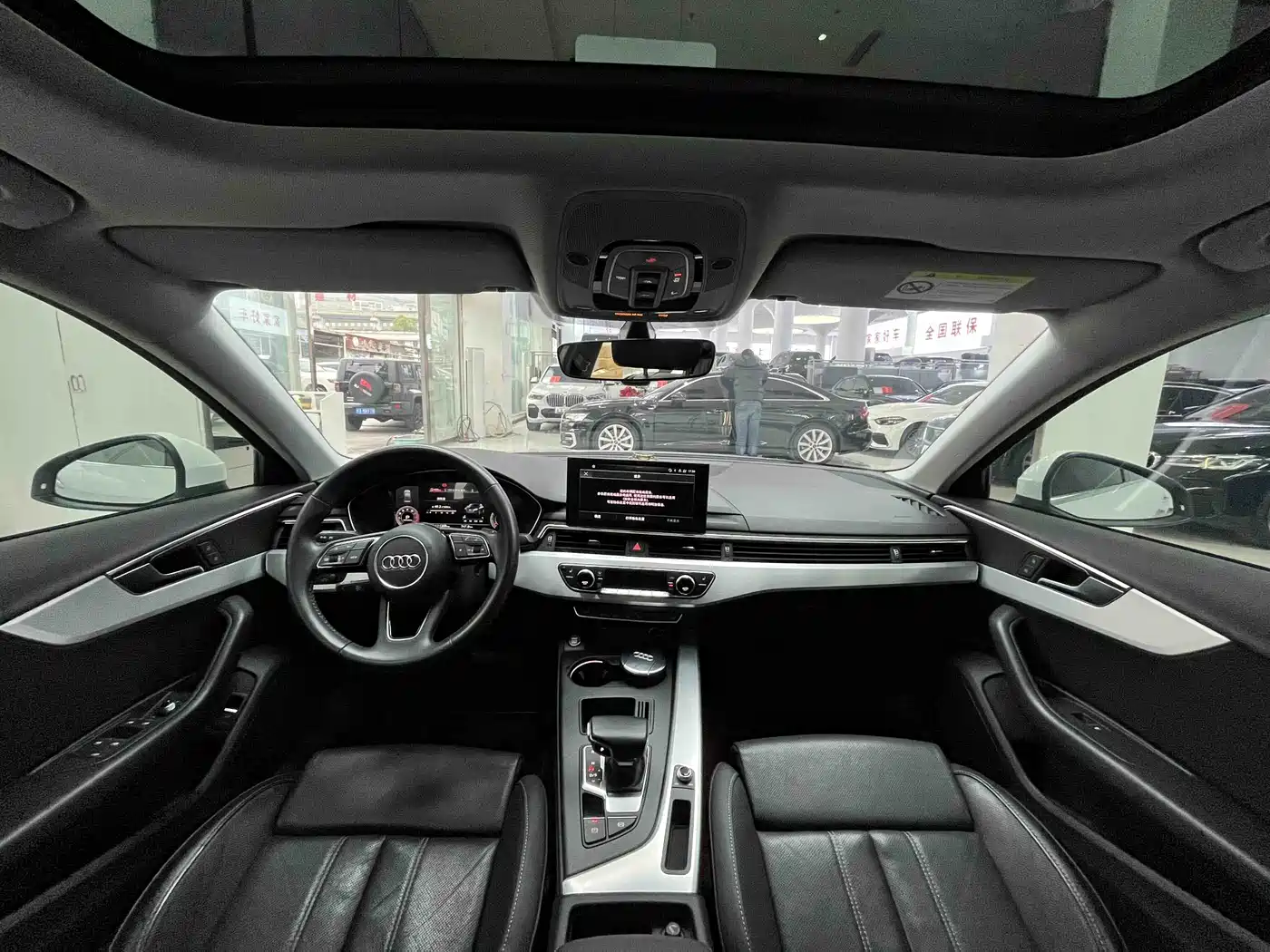 Audi A4L 2020 40 TFSI Fashion Dynamic Edition фото 14
