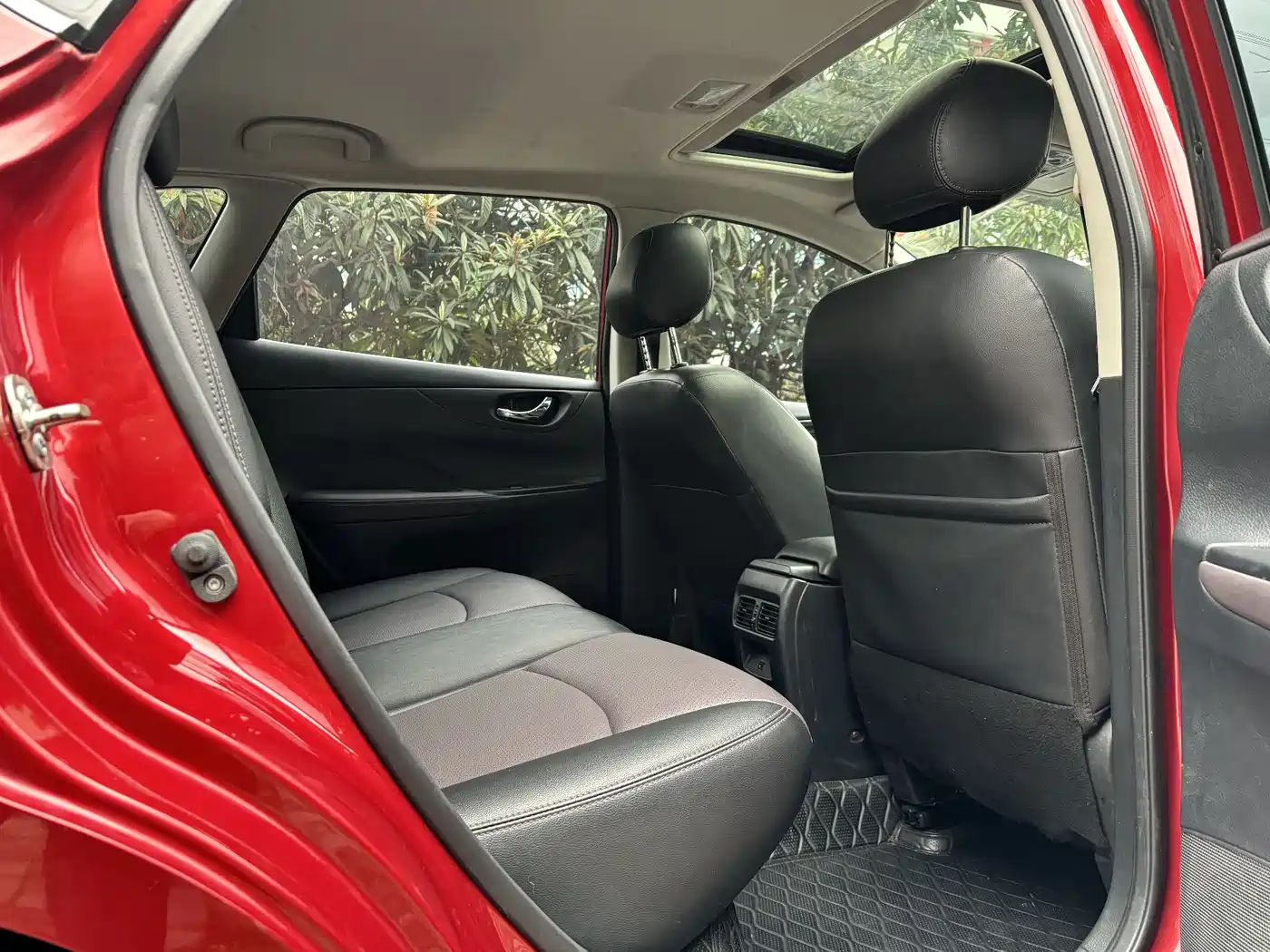 Nissan Tiida, миниатюра 20