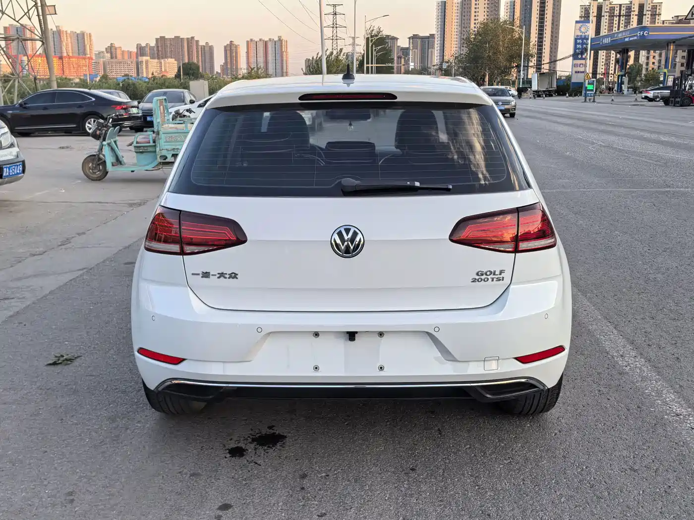 Фото 5 - Volkswagen Golf