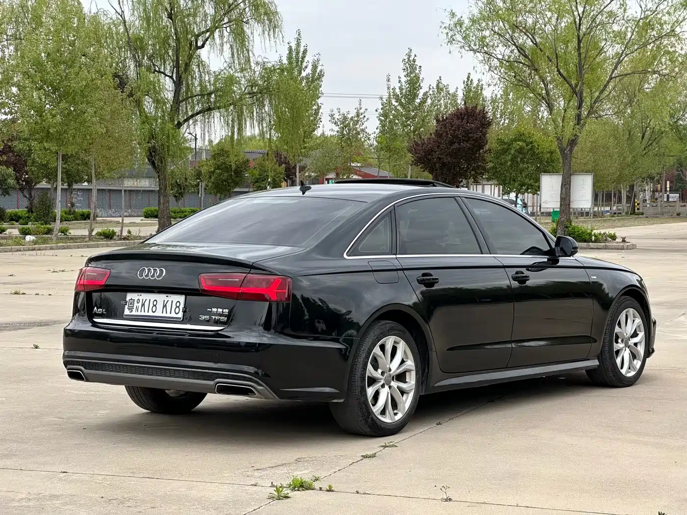 Audi A6L 2018 30th Anniversary 35 TFSI Fashion фото 6
