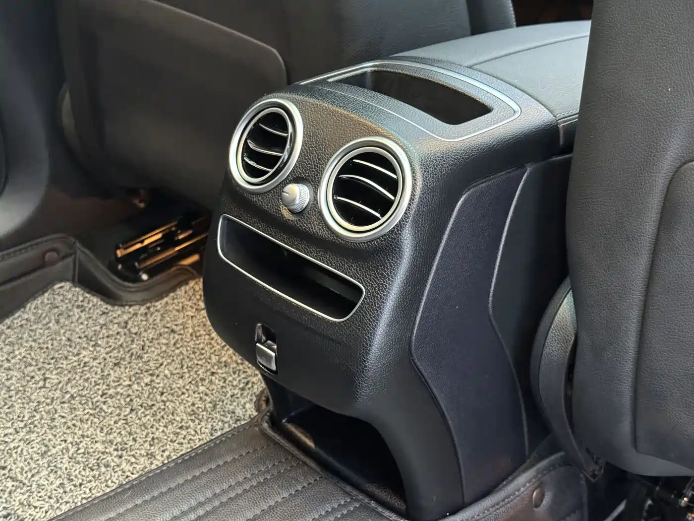 Mercedes-Benz GLC 2020 GLC 260 L 4MATIC Dynamic фото 16