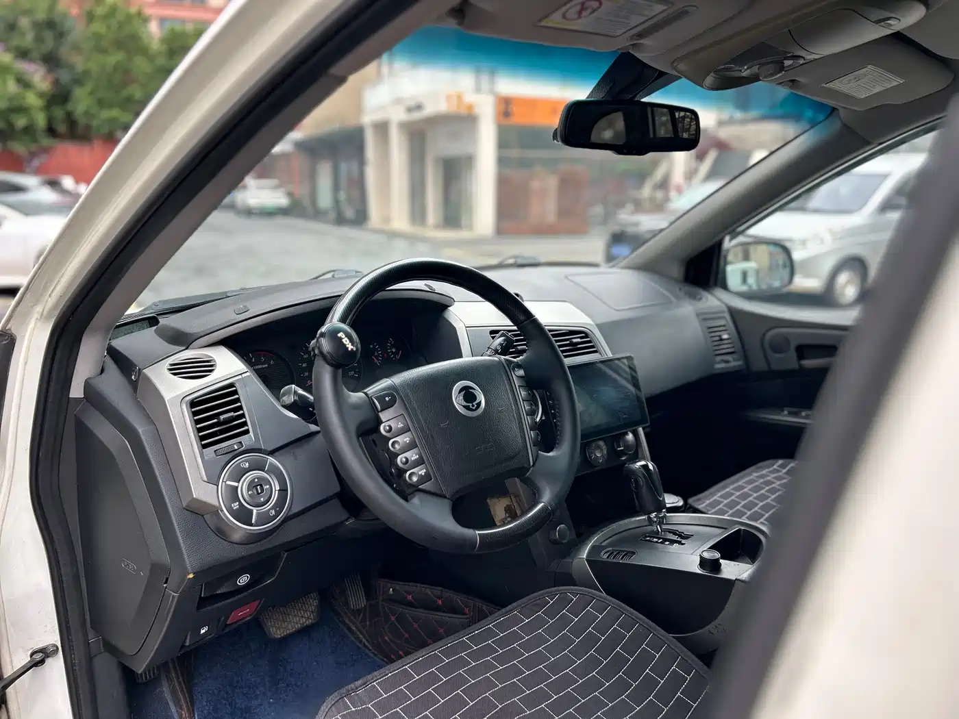 SsangYong Actyon 2014 2011 2.0T 2WD Elite Navigation