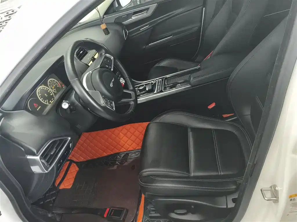 Jaguar XEL 2019 2019 2.0T 200PS Premium