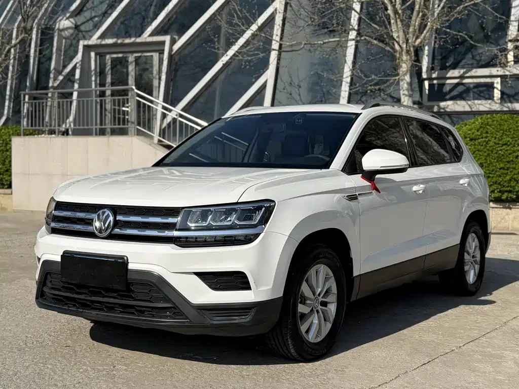 Volkswagen Tharu, миниатюра 2