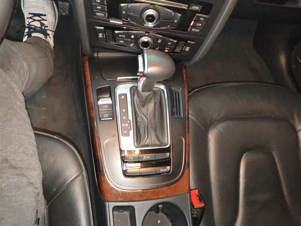 Audi A4L 2013 35 TFSI Automatic Standard фото 7