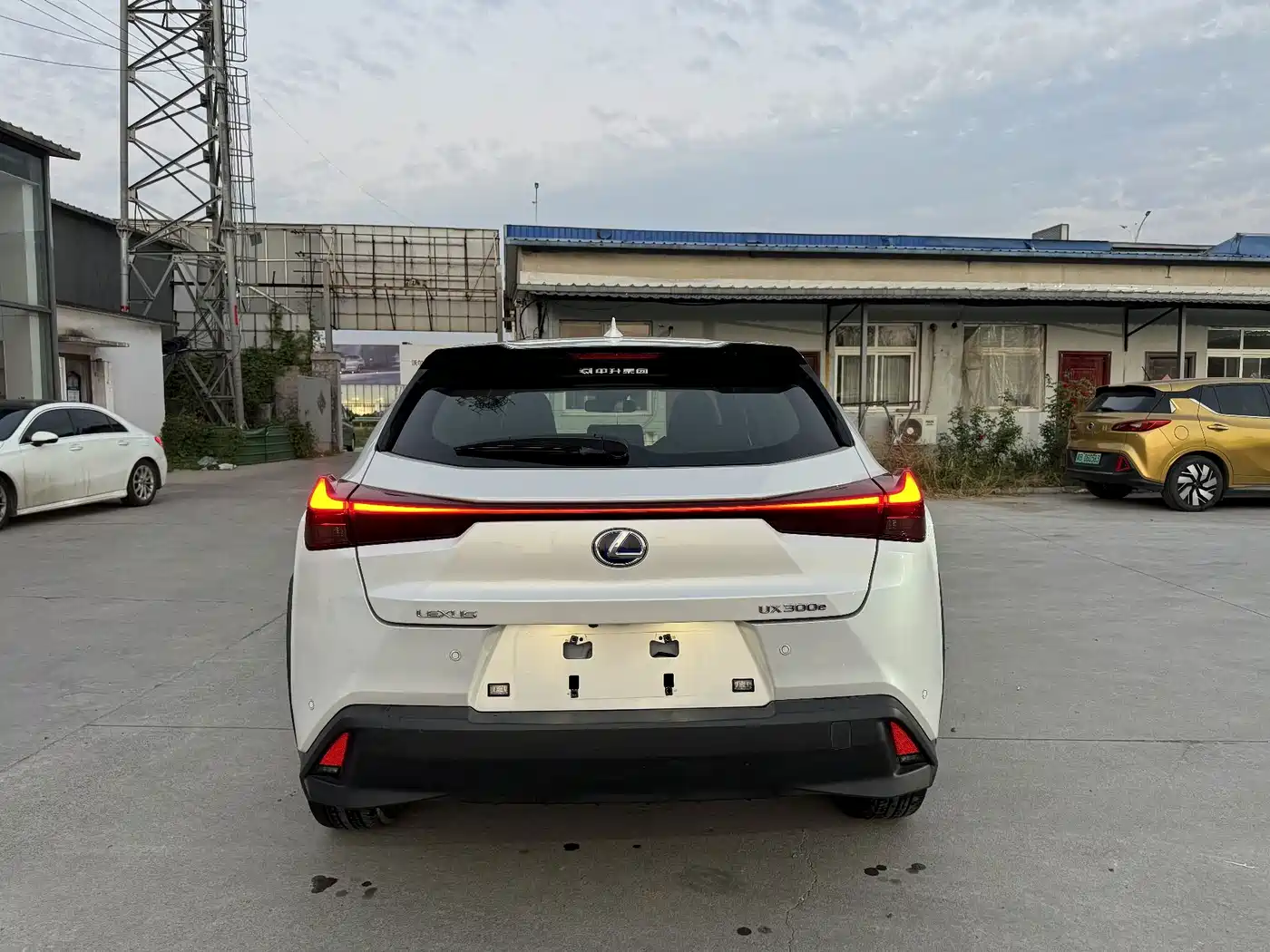 Lexus UX, миниатюра 10
