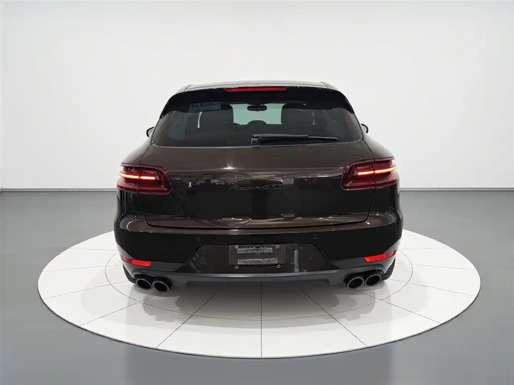 Porsche Macan 2017 Macan GTS 3.0T фото 4