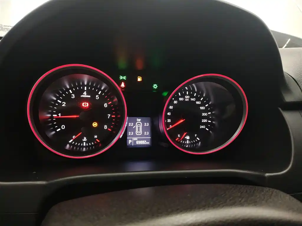 Haval M6 2017 1.5T Automatic 2WD Elite фото 12