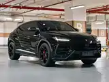 Фото 3 - Lamborghini Urus
