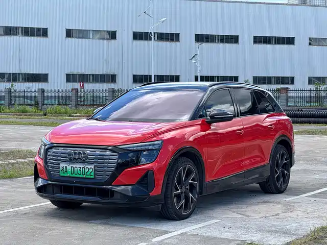  Audi Audi Q5 e-tron 2022 50 e-tron quattro edition one Art Collection Edition