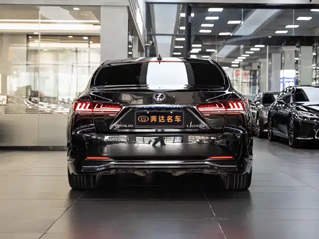 Lexus LS 2020 500h Luxury (China VI) — фото 5