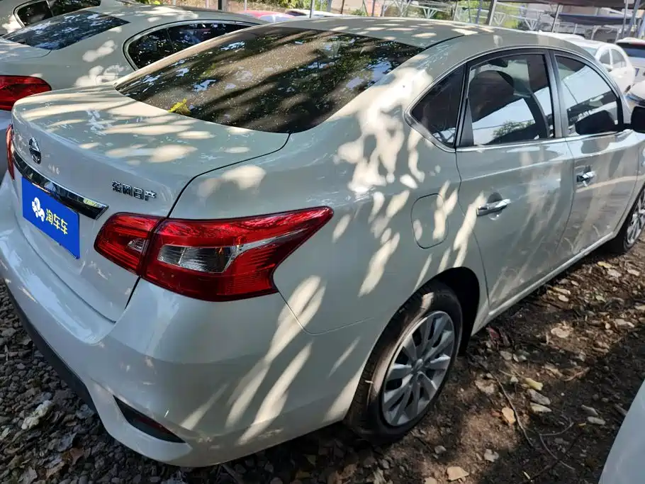 Nissan SYLPHY, миниатюра 3