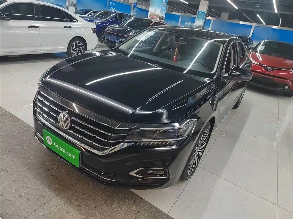 Volkswagen Passat 2019 330TSI Luxury Edition China VI