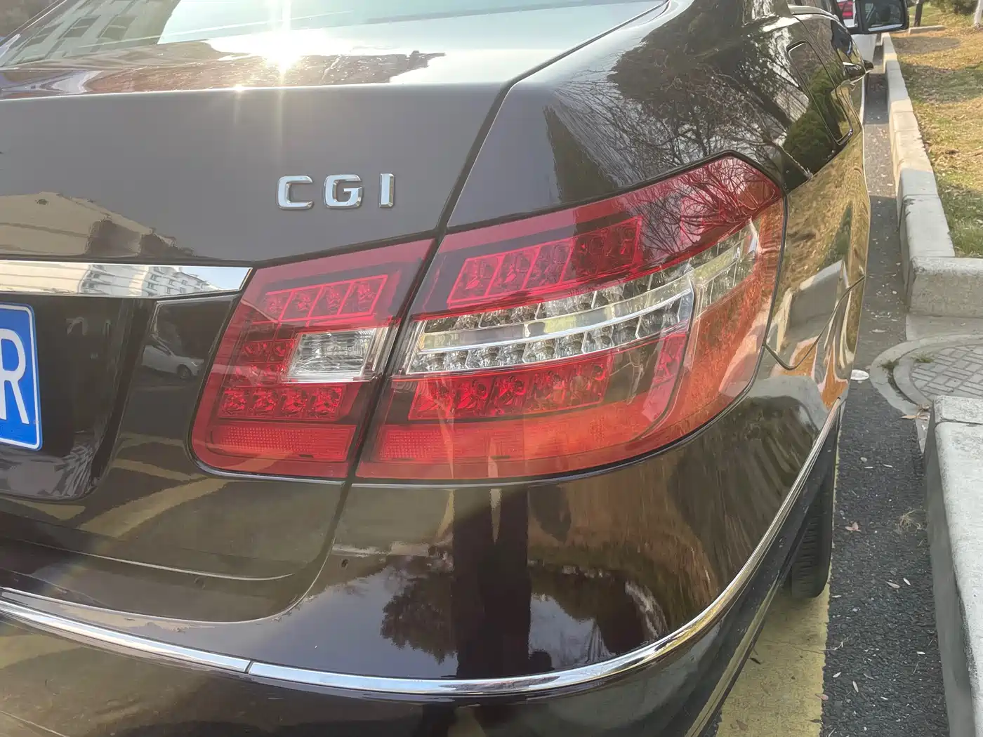 Mercedes-Benz E-Class 2012 E 200 L CGI Elegance фото 18