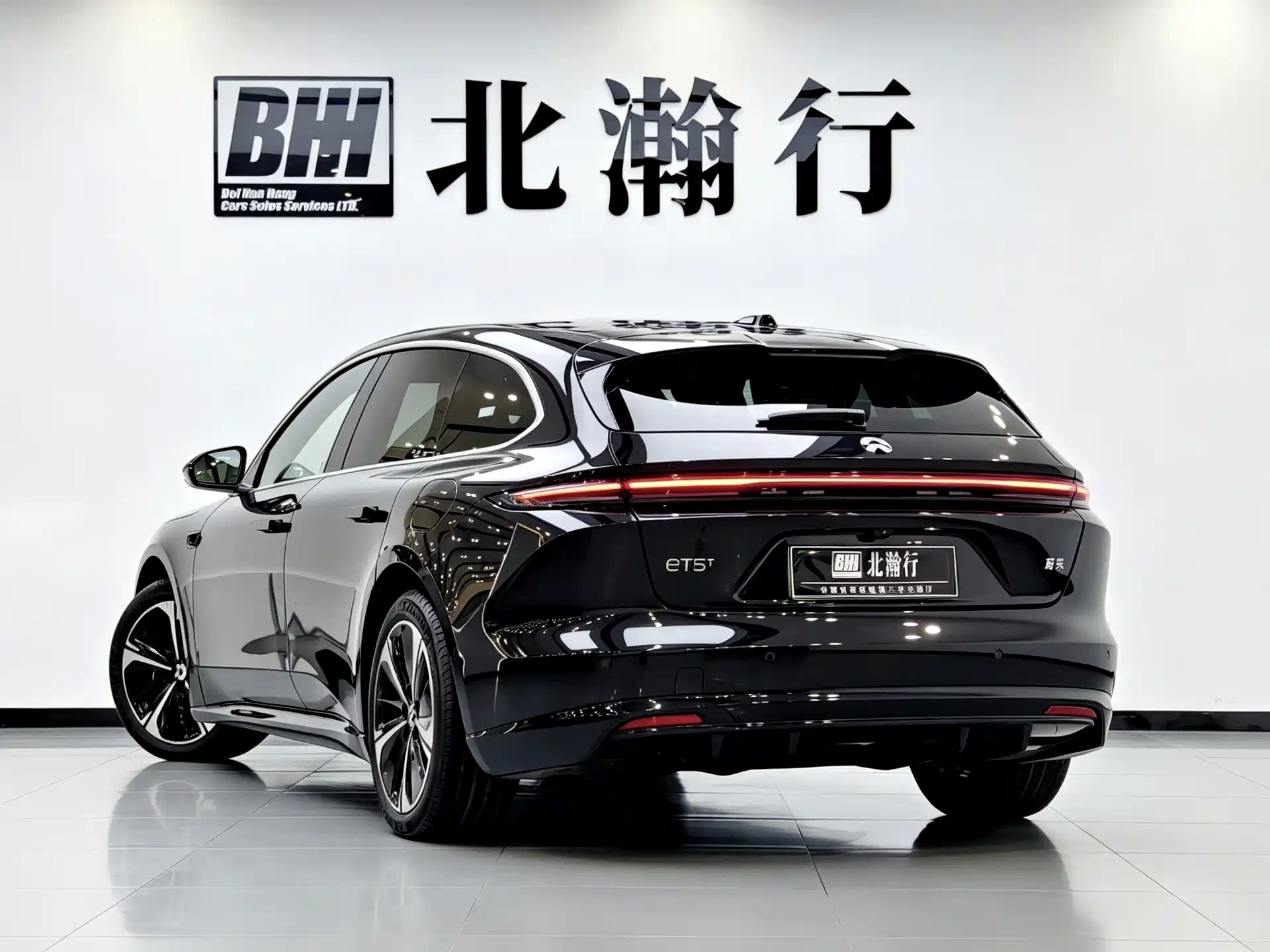 Фото 6 - NIO ET5T