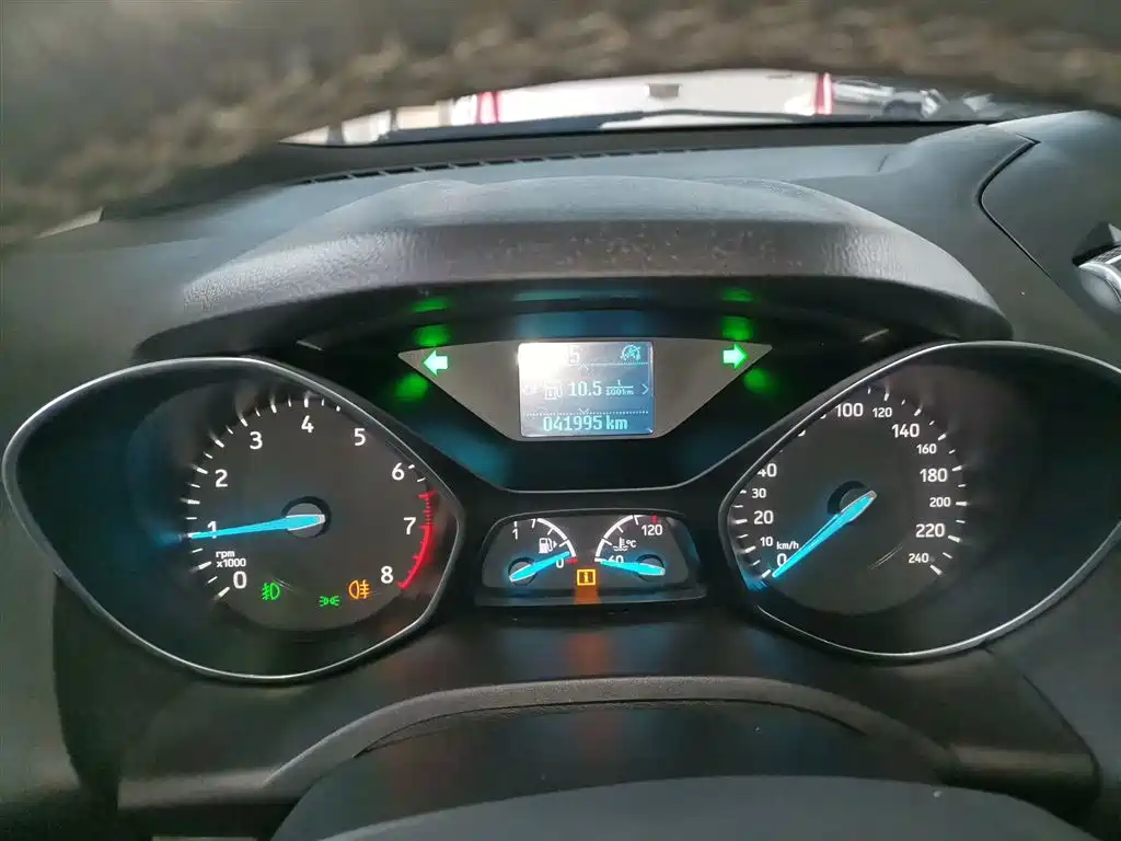 Ford Kuga 2021 2019 EcoBoost 180 2WD Platinum Wing Edition China VI