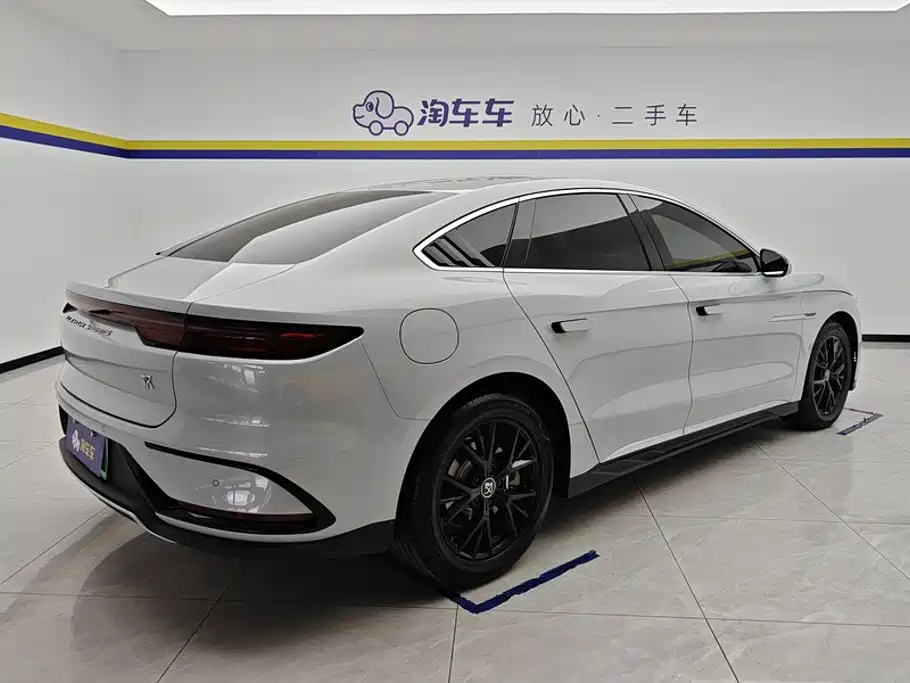 2025 BYD Han