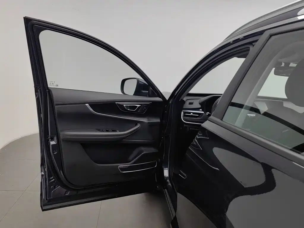 Chery Tiggo 8 2025 2025 Excellence Edition 230TCI Automatic Luxury 5-Seater