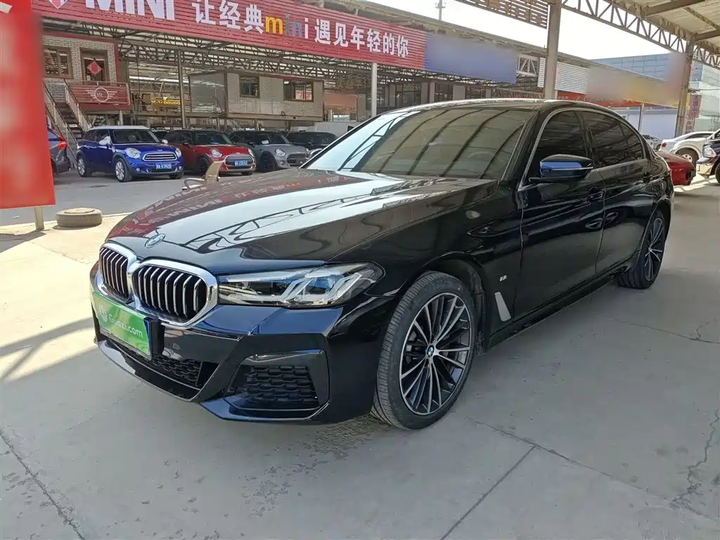 BMW 5 Series 2023 530Li Leading M Sport Package фото 2