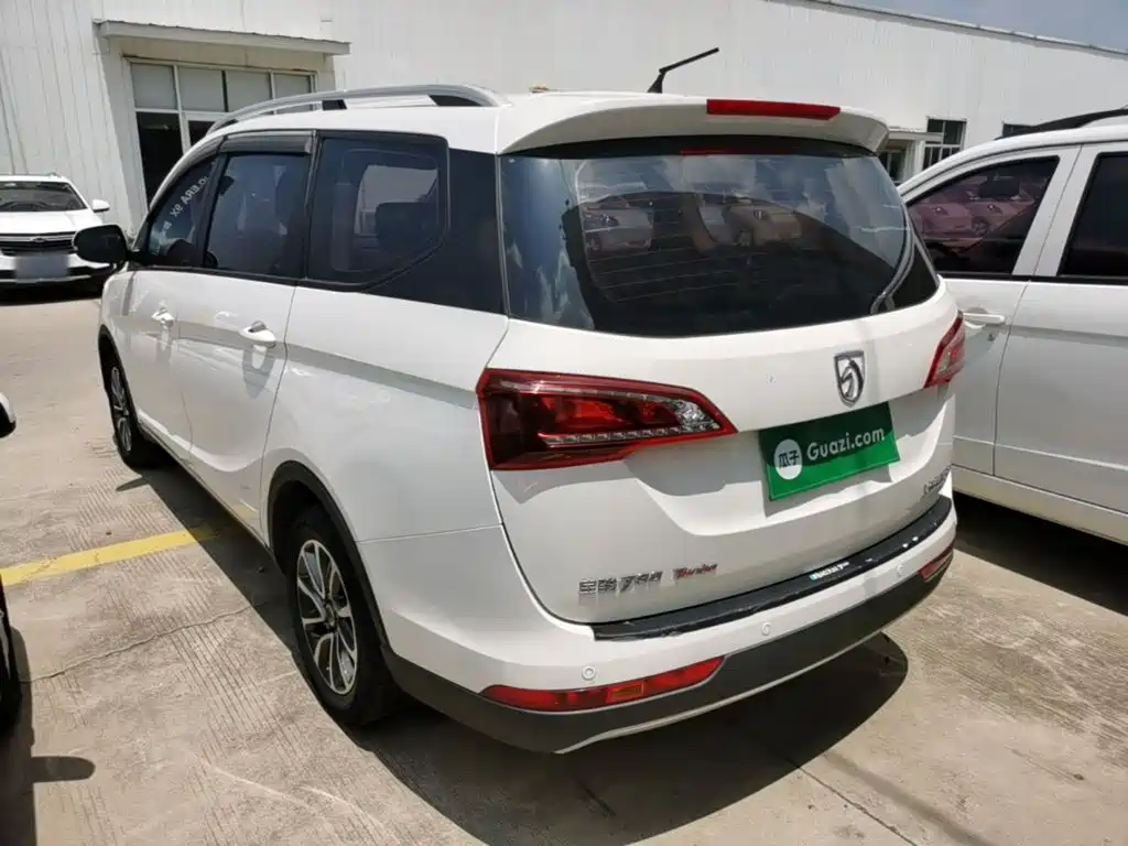 Baojun 730 2019 2019 1.5T CVT Fashion 7-Seater China V