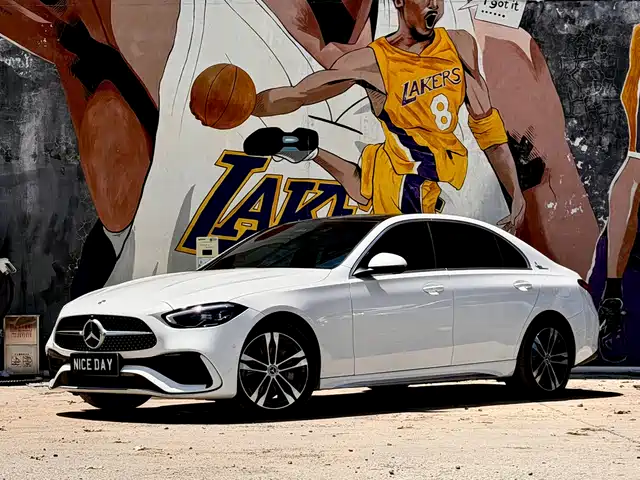  Mercedes-Benz Mercedes-Benz C-Class New Energy 2023 Model Facelift II C 350 eL