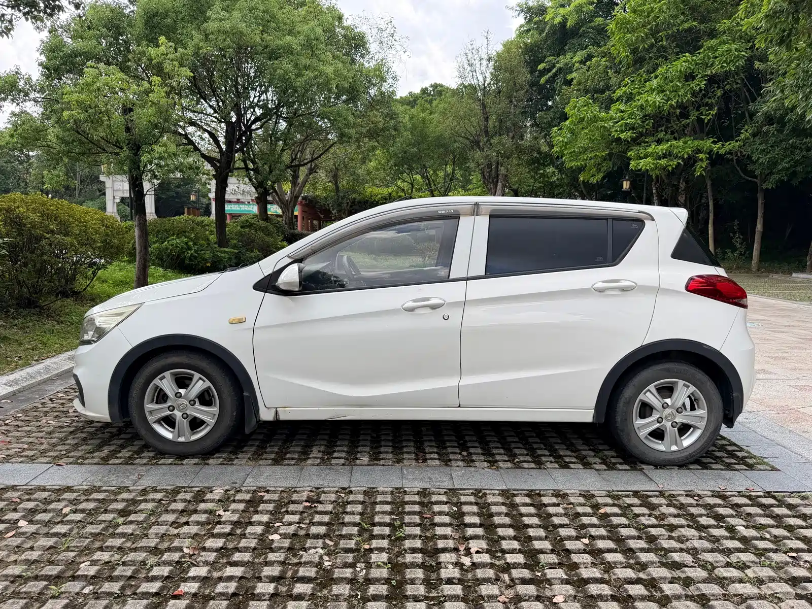Фото 13 - Baojun 310