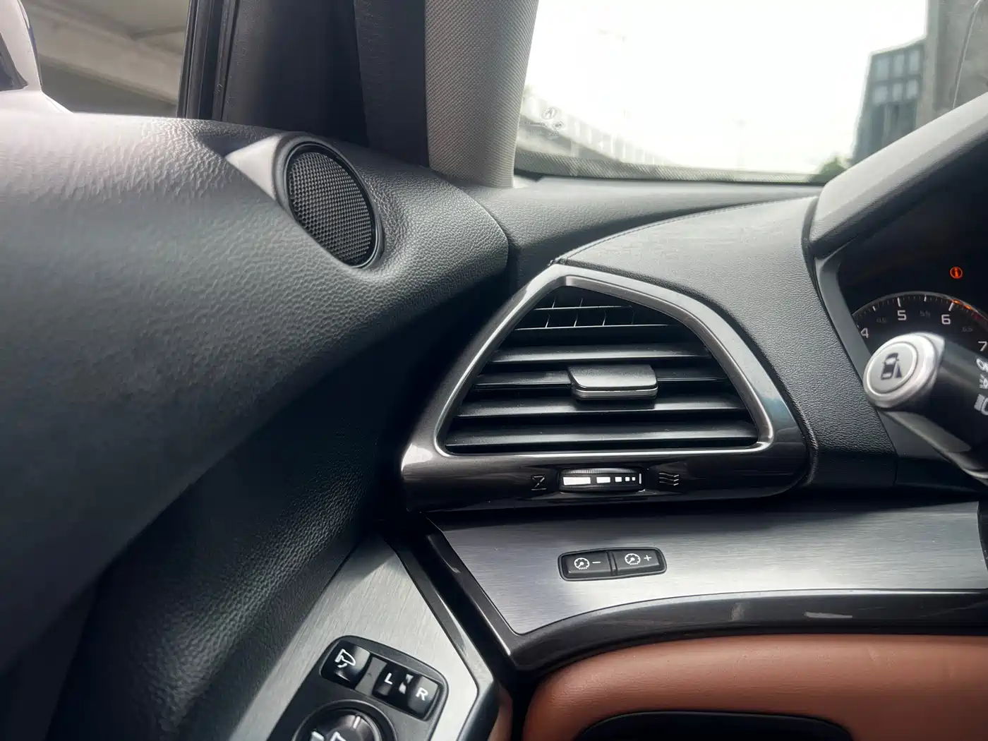 Acura CDX 2018 2016 1.5T 2WD Exclusive Edition