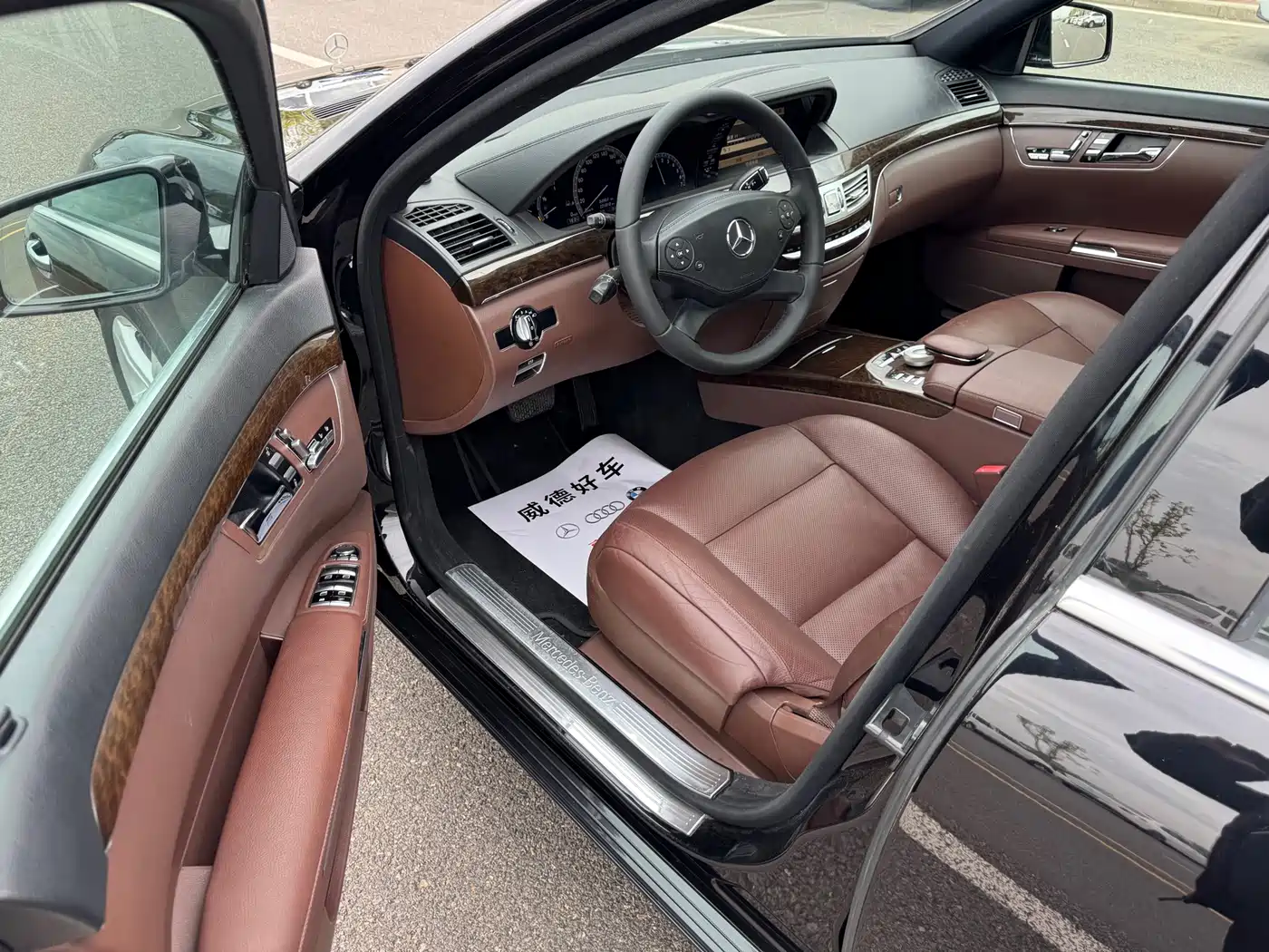 Mercedes-Benz S-Class 2012 S 300 L Luxury Grand Edition фото 18