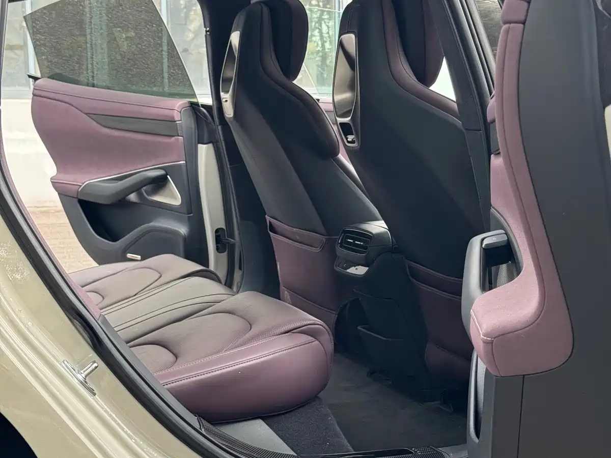 XIAOMI CAR XIAOMI SU7