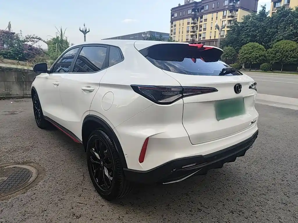 Photo 5 - Changan X5 PLUS
