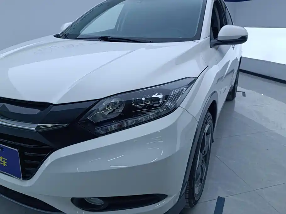 Photo 5 - Honda Vezel