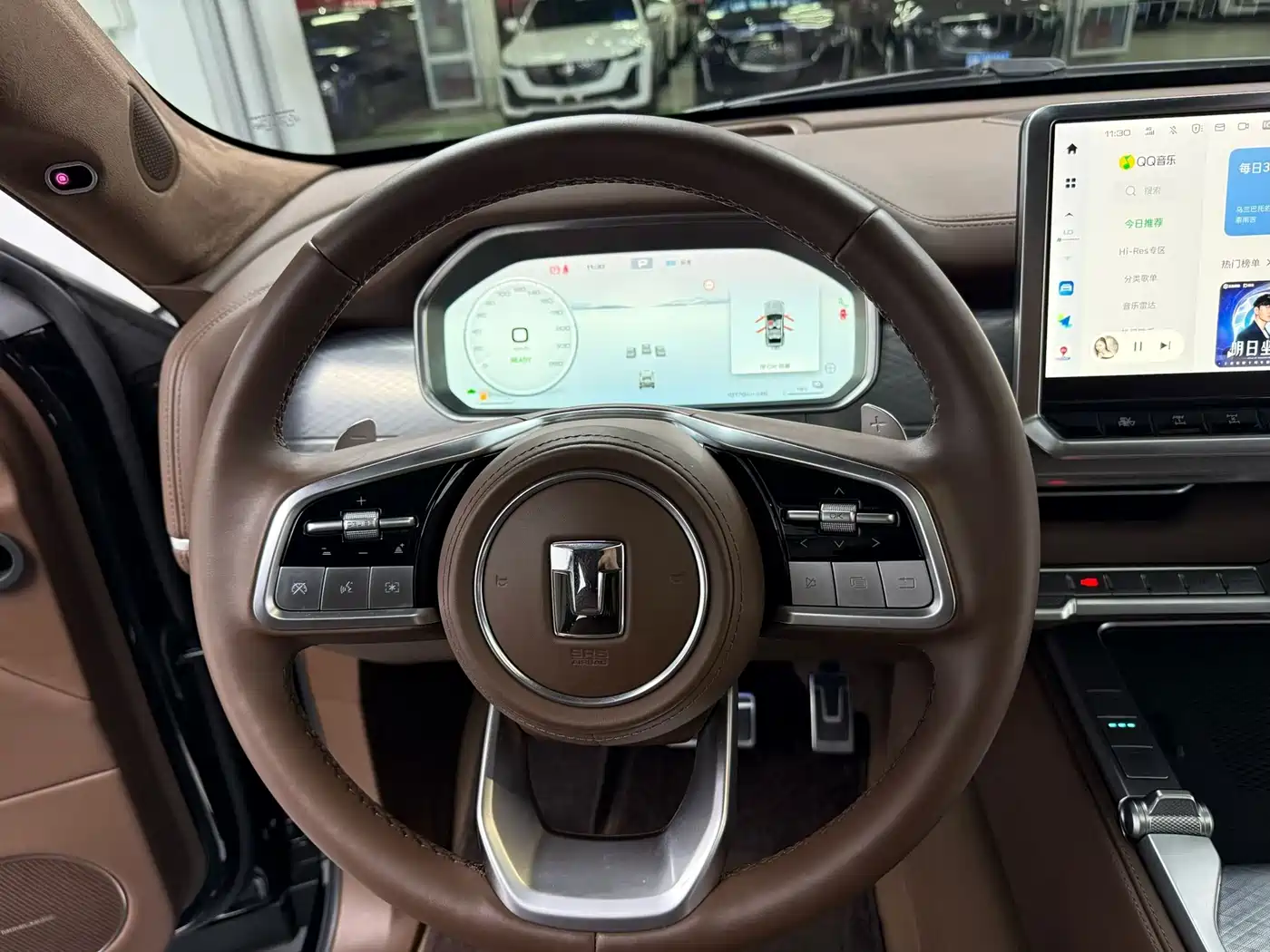 TANK TANK 700 NEW ENERGY