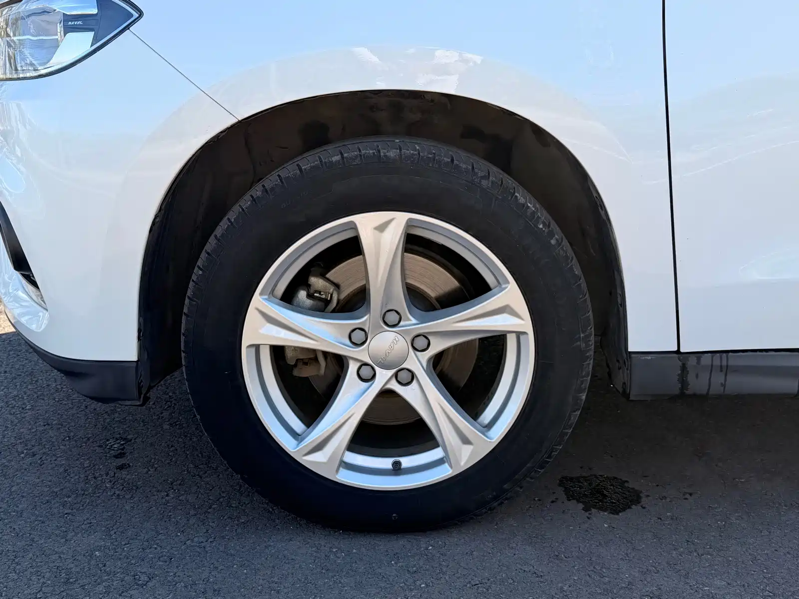 Фото 9 - Haval H2