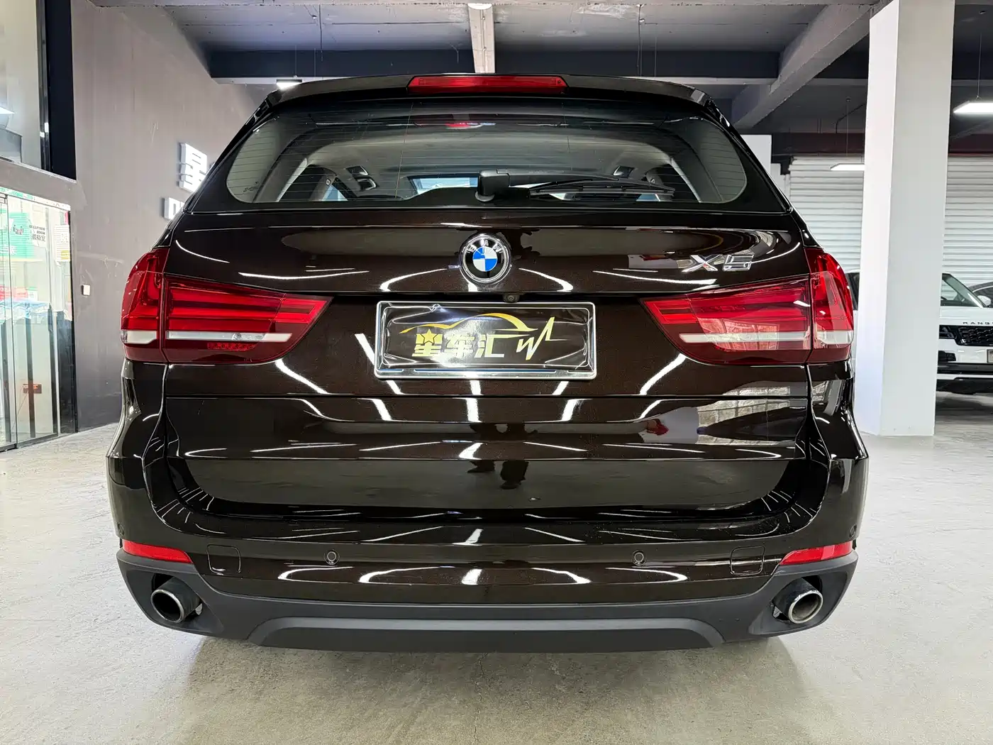 BMW X5 (Import) 2014 xDrive35i Leading фото 12