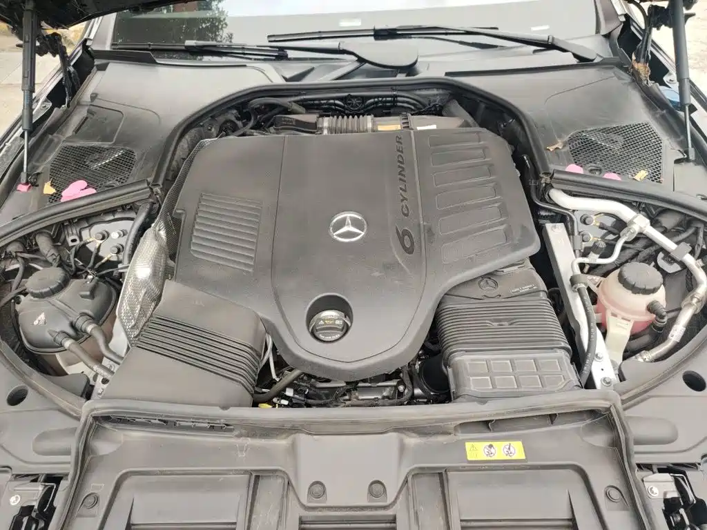 Фото 11 - Mercedes-Benz S-Class